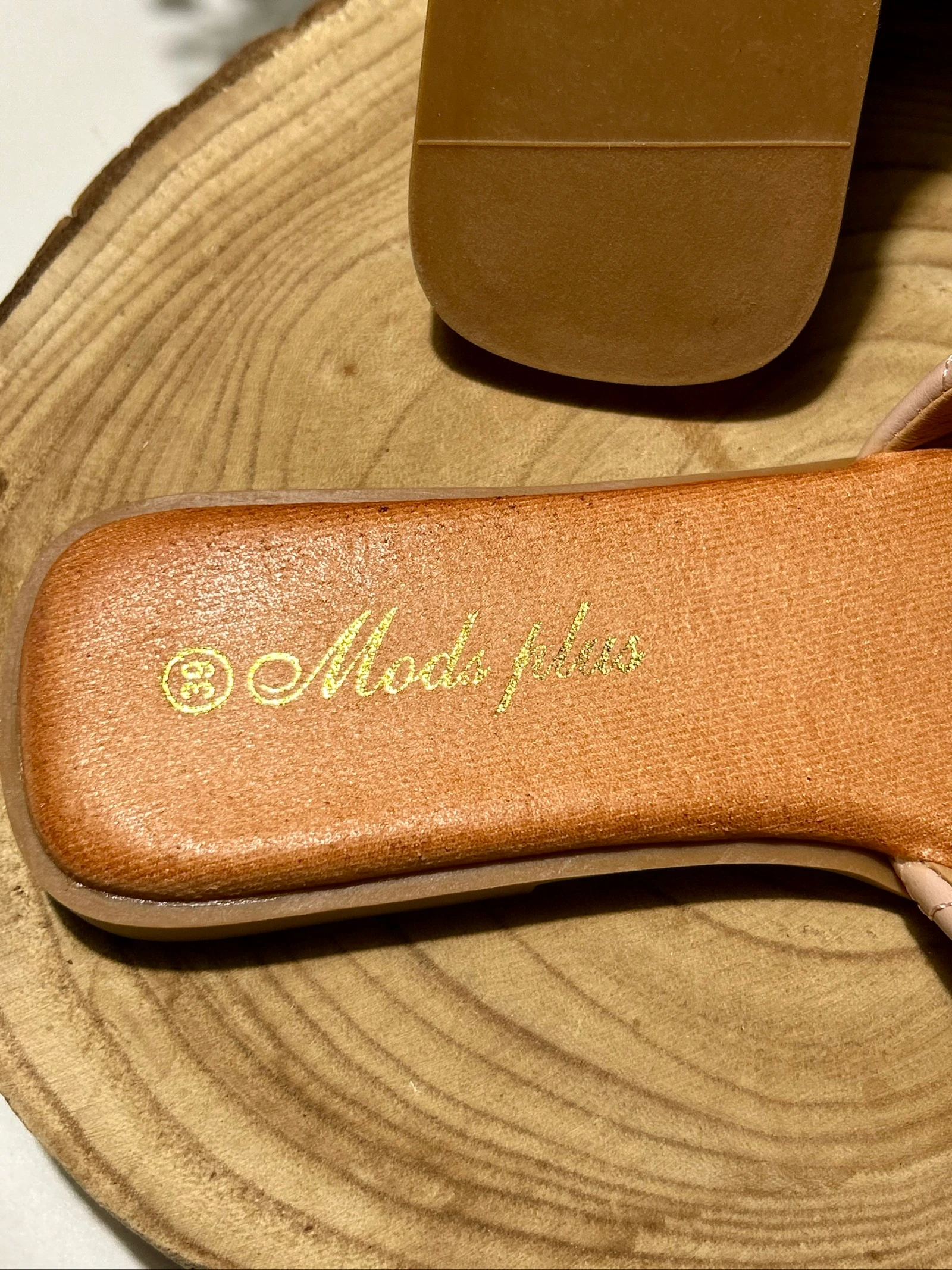 Palas acolchoadas nude. – photo 3